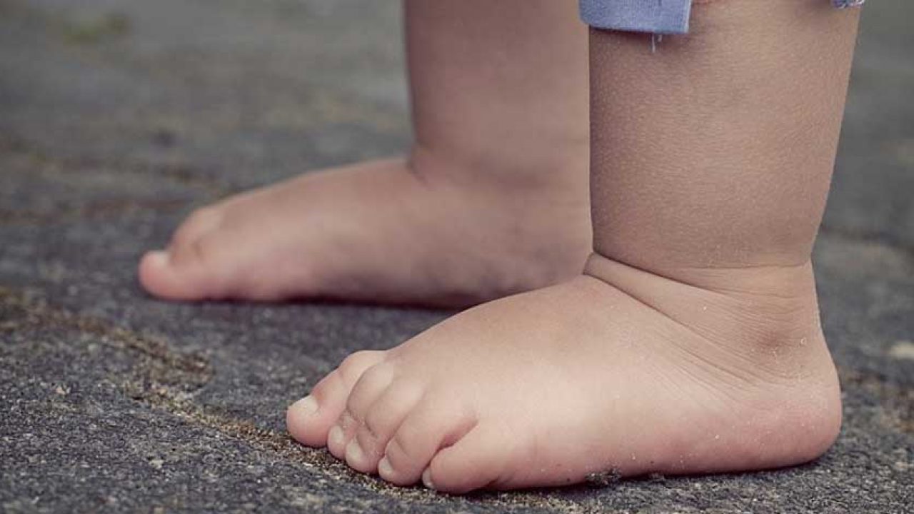 poate pierderea în greutate determină sindromul picioarelor neliniștite